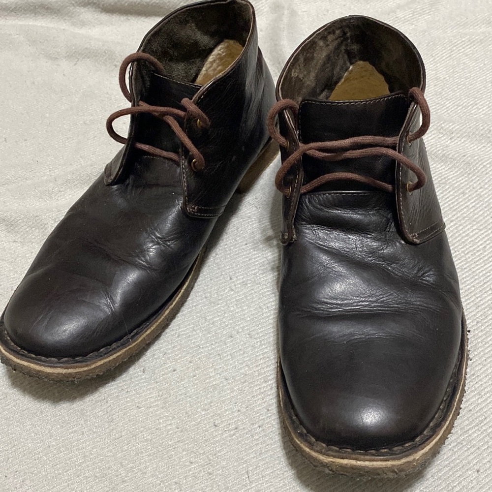 UGG Men’s size 12 leather